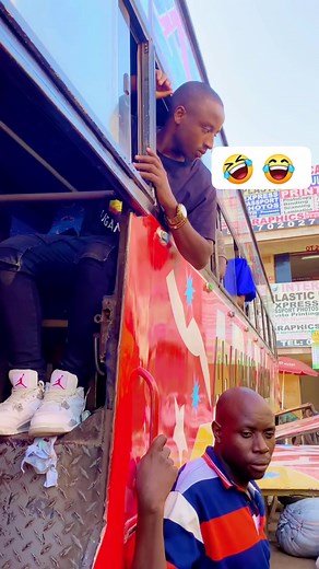 Uyu anoda mambama 🤣 | Zim Hmetro