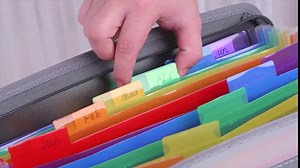 13 Pockets File Folder Organizer, Accordian File Organizer, Accordion Folder, Expandable File Folder, Filing Box Keeper,Letter Size File folders with Zipper for A4 Paper, Bill, Document Receipt Black