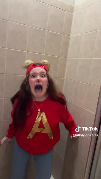 Funny Moments with Alvin and the Chipmunks
