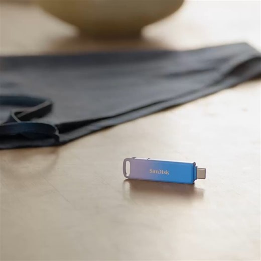 Mega Deal Hub on Instagram: "SanDisk 256GB Creator Phone Drive - for iPhone, iPad, Laptop & Mac - Includes USB Type-C and Lightning Connectors - Automatic Backup, 3 Months of Adobe Lightroom Included Shop Now https://www.amazon.com/dp/B0DP32SXSS?ref=t_ac_view_request_product_image&campaignId=amzn1.campaign.YJQAO7RH22HM&linkCode=tr1&tag=dealnest06b-20&linkId=amzn1.campaign.YJQAO7RH22HM_1767398335860"