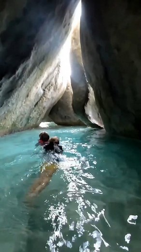 2.5K views · 46 reactions | The Baths - BVI Such an incredible adventure! Navigating through these enormous rocks, ascending and descending ladders, and taking a swim in the caves. While life vests aren't mandatory, we entered the reserve by swimming, so having them was necessary. . . #BVI #TheBaths #Exploring #Explorers #OutdoorFamily #BoatKids #BoatLife #SailingFamily #NewPlaces #Adventires #LiveAboard #OurJourney #FollowYourDreams #FollowThe5un | Follow the 5un | Facebook