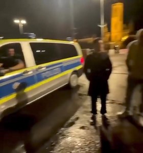 German police love Kurdish music. I heard from many Kurds that Germans are very good people. The good things about Germans are: they are on time for appointments, never late, polite, friendly, smart, orderly, disciplined, do their job very well and are very honest people. These are the beautiful qualities of the German people. Dear German people, stay the way you are because you are a beautiful people. Love you, greetings from Kurdistan. #Rojava #GermanPolice #germany #Germania #FreeKurdistan #K