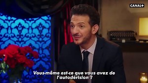 13 prétendantes et un seul coeur à prendre... Celui de Marc, pilote de ligne ! Qui saura l’allumer ? Réponse dans LA FLAMME, avec Jonathan Cohen et un casting 5 étoiles, disponible le 12 octobre seulement sur CANAL et via myCANAL. | AlloCiné