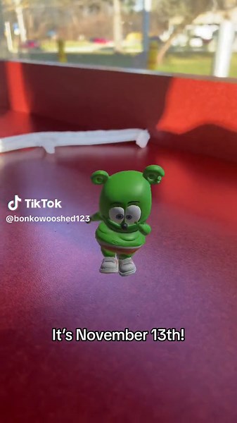 #playrobloxwithme #roblox #fyp #foryoupage #gummybear