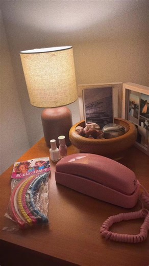 I love The Cars🤍 got new vintage banana clips & I kinda don’t want to open them🥲 #80smusic #thecars #80snostalgia #80svibes