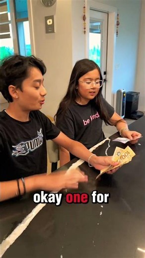 Ian splitting money be like🤣#shorts #funny #siblings