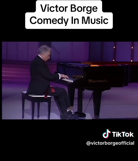Dont forget to buckle up! #victorborge #piano #comedy #comedian #music #standup #classicalmusic #classicalpiano #piano #fyp