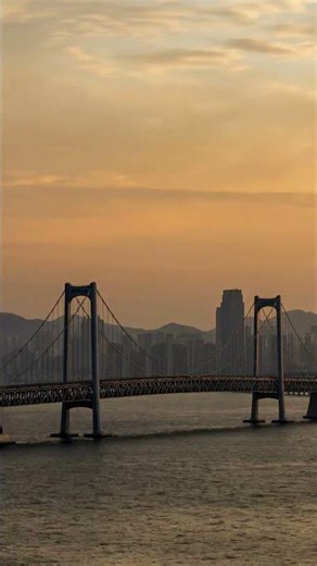 The Akashi Kaikyō Bridge
