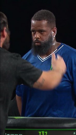 These Super Heavyweights went at it in their debut at Power Slap 12 💪