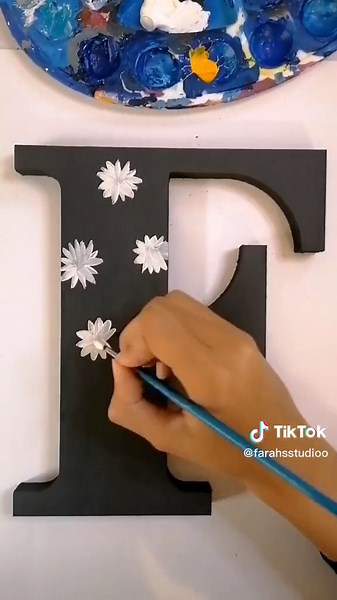 How to Decorate a Large Letter 'F' for Wall Art