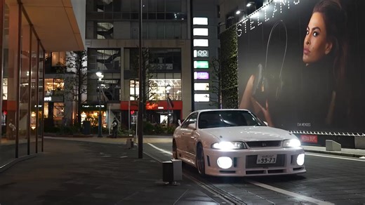 Exploring the Nissan GT-R R33: A Sports Car Legacy