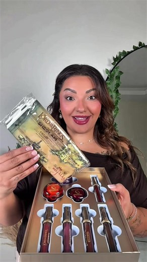 Sheglam Lord of the Rings Makeup Collection Unboxing (Part 1)