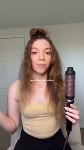 Wavytalk Thermal Brush, 1 1/2 inch Heated Round Brush with Detachable Head, Velvet Pouch and Dual Voltage for Travel, Easy to Create Blowout Look, Rose Gold