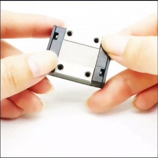 🎥 Shipment video of THK linear guide blocks-SRS12M!