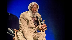 Dick Gregory, Comedian and Activist, Dies at 84