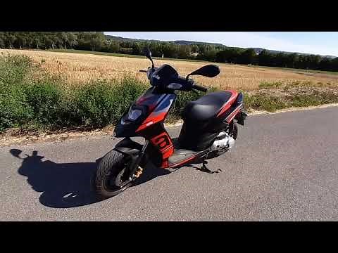 Presentation Aprilia sr 50 motard 2020