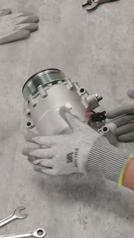 Denso 471-7056 A/C Compressor