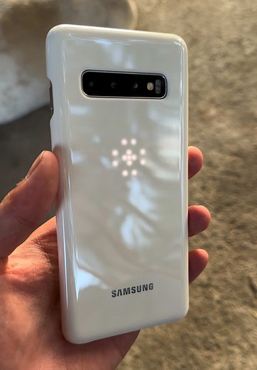 Samsung Galaxy S10 Features and Accessories Overview