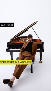 In wenigen Wochen startet Florian Christl seine „Album Release Tour“! 🥳 Der Komponist und Pianist aus München schafft Musik voller Leidenschaft, innerer Tiefe und melodischer Fülle. Sein Werk vereint packende Dramatik mit lyrischer Versenkung und ist geprägt von einfallsreichen und berührenden Streicherarrangements, die seine Musik auf außergewöhnlich persönliche Weise einzigartig machen. Sein neues Album „Donau“ erscheint am 8.11. (Sony Classical). Ein Album-Projekt, mit dem Florian Christl se