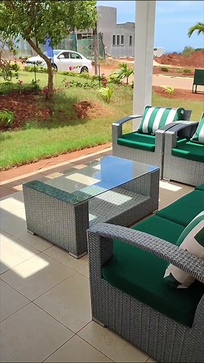 Breath-taking views, tranquil ambiance, and a unique modern Swahili design, Pazuri at Vipingo has it all! 📞 0713 888 333 📧 sales@superiorhomes.co.ke 🌐 https://www.superiorhomes.co.ke/pazuri Site visits are available daily, and our showhouses are open every day from 8 AM to 5 PM. #realestate #investment #lifestyle #holidayhomes #housesforsale