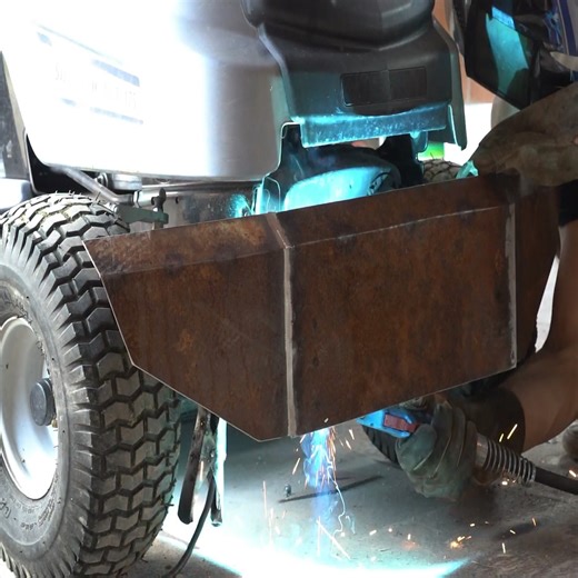 99K views · 399 reactions | DIY Front Metal Bumper For Tractor Mower | DIY & Crafts | Facebook