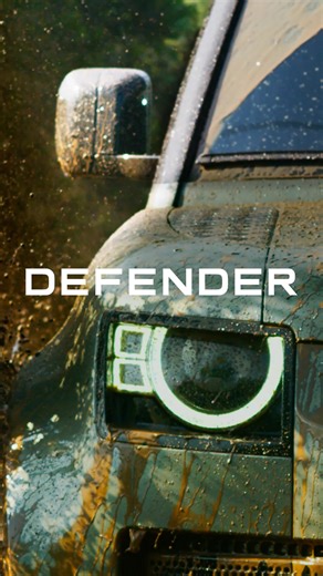 擁抱不可能，開拓屬於你的 Defender 探險旅程，本月入主指定車款升級 5 年原廠保固，再享 5 年 0 利率分期與 5 年原廠保養服務。 索取購車資訊｜https://bit.ly/3UZ4DMK | Defender
