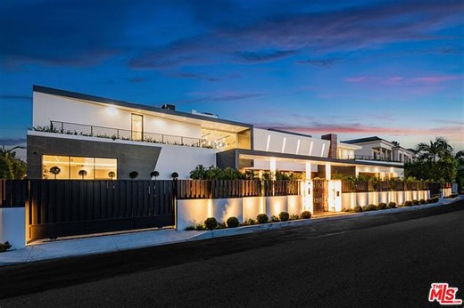 2078 Stradella Rd, Los Angeles, CA 90077 | Estately 🧡 | MLS# 26633745