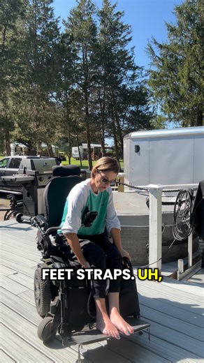 Part 1 Quantum Edge 3 Electric Wheelchair, it’s actually set up for a quadriplegic, however this is now my “muddy wheelchair” ##myparalyzedlife##atvaccidentsurvivor##electricwheelchair##quantum##fypage | Katrina Lent