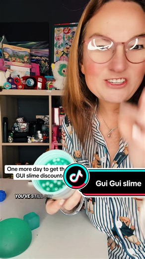 GUI GUI Slime Kit – ASMR Slime for Kids (and honestly… adults too) This is one of those slime kits that’s all about the experience, not just the slime itself. The GUI GUI Slime Kit comes with a scented slime base plus all the little add-ins so kids can customise, decorate and collect their own creations. It’s designed for slow, satisfying ASMR play – stretching, folding, pressing and mixing – which makes it great for sensory play and calm focus time. The textures are soft and glossy rather than 