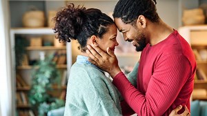 Agapê Love : quelle est cette forme d'amour que tout le monde recherche ? - Psychologies.com