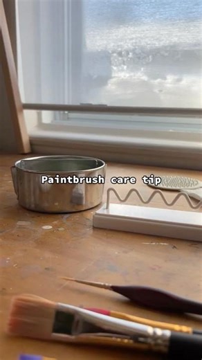 Paintbrush care tips from your local Canadian art supplier 🇨🇦🎨