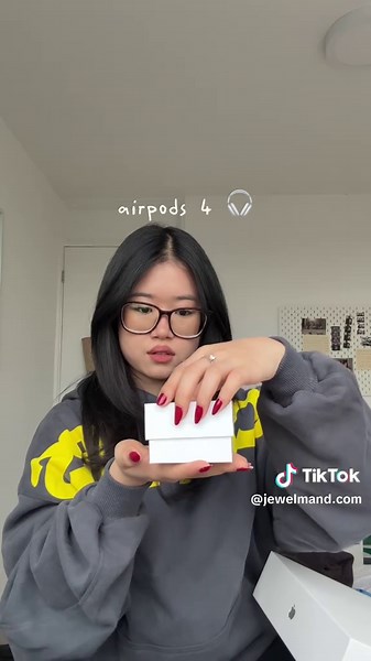 unbox my macbook air and airpods with me for uni 📦💻⭐️ —————————————-#burmese #tiktokmyanmar #fyp #unboxingvideo #unbox