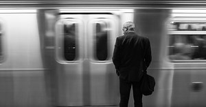 PBS NewsHour:IMF delivers sobering report on U.S. economy Season 2016 Episode 06