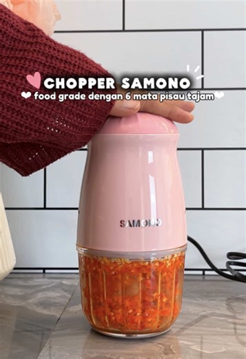 Beneran kepakek banget punya chopper dari Samono ini. Choppernya udah foodgrade dan dengan 6 mata pisau yang tajam dan anti karat. Bisa untuk menggiling bumbu dan juga daging. Pilihan warnanya juga lucu lucu. Yuk samaan, check out nya dikeranjang kuning ya🥰 #chopper #choppermurah #choppersamono #chopperdaging #chopperindonesia