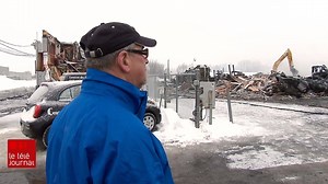 Un incendie d'une rare violence a ravagé un bâtiment commercial de Lévis dans la nuit de mercredi à jeudi. Les flammes ont détruit les locaux d'une vingtaine de PME. Pour en savoir plus => http://rc.ca/RNBF9y | ICI Québec