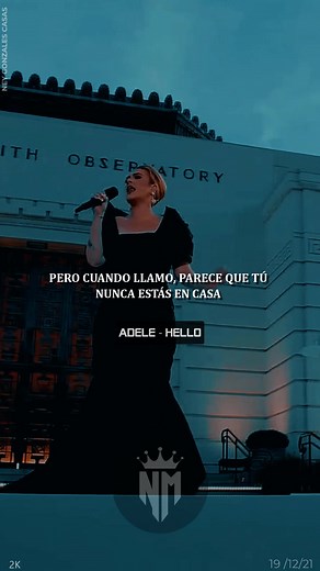 Adele Sings 'Hello' Live at Adele One Night Only in Spanish | Subtitled Lyrics