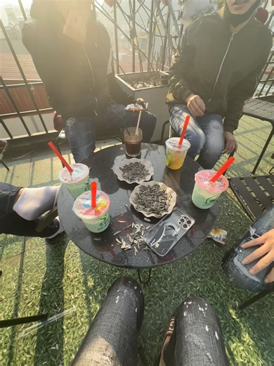 Thưởng koy (@dy1dl1qx0u9i)’s videos with nhạc nền - Mc Linh Lego