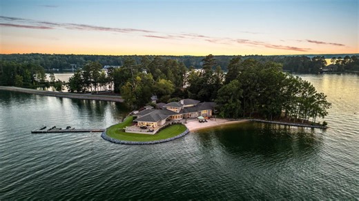Private Island Escape on Lake Martin Feels Like an Idyllic Mediterranean Retreat in the Heart of Alabama