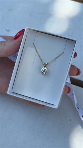 We all deserve an award for surviving 2025… so we might as well make it sparkle ✨ The Luminesce Lab Grown 2 Carat Diamond necklace has your name on it 😏 | Shiels Jewellers