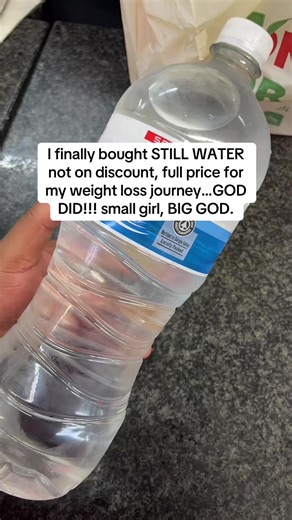 What I bought for my lunch #water #hydrate #detox #c9