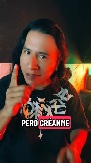 “Un tatuaje bien hecho puede arruinarse si no lo cuidas como se debe. La diferencia entre un tatuaje que cicatriza hermoso y uno que se decolora o se infecta, está en los primeros días. 👉 Lava con agua y jabón neutro 👉 Usa pomada especial para tatuajes 👉 Evita sol, y albercas ⚠️ No seguir estos pasos puede provocar infecciones, cicatrices y pérdida de color. Tu tatuaje es para toda la vida, cuídalo bien. 📩 Escríbeme si quieres un tatuaje profesional, con cuidados explicados paso a paso y un 