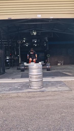 10 DAY UNTIL NSW STRONGEST over comp weight overhead medley run threw Coach @strengthzen__ Nutrition @ignitenutrition_ Gym @crossfitmuswellbrook Sponsor @eastcoastsupplementshuntlee & @eastcoastsupplementstamworth - Marlow10 @strongmannsw @naturallyaspiratedsm @cerberus_australia #strongman #crossfitmuswellbrook #thestrongmanway #gym #eastcoastsupplements #naturalstrongman #strongmannsw #strongmantraining #natty #cerberusstrength | Robert Francis Marlow