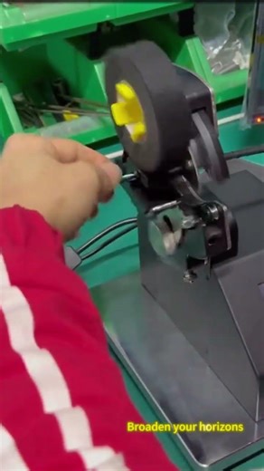 Operation of automatic tape wrapping machine