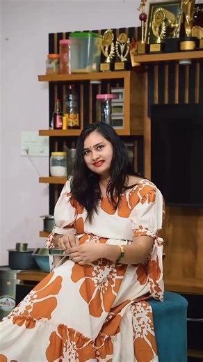 Introducing the "VitalWear SmartBand," a next-generation wearable gadget #ytshorts #trending #love