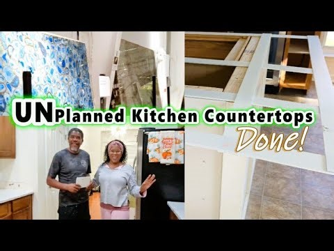 HAPPY NEW YEAR! | WE'RE DOING SO MUCH TODAY | HOME PROJECTS CONTINUE | I LOVE MY NEW COUNTERTOPS🤍💛🖤