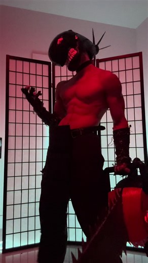 Creating Dark Aesthetic Looks Inspired by Chainsaw Man