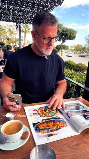 Let's Order at the RESTAURANT #learnenglish #trending #shorts