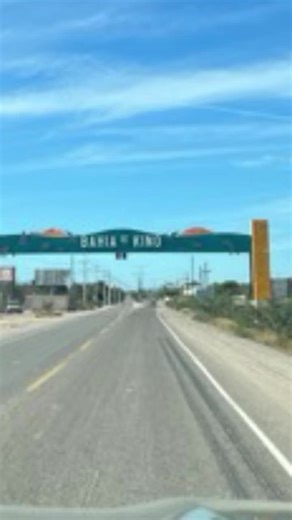 Bob and Joe’s plushy show (@joebobtv1)’s videos with Vacation (feat. BASKO) - The Chipmunks & The Chipettes