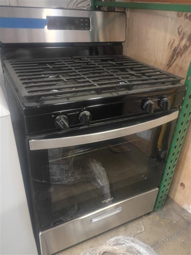 HUGE LIVE BUILDING MATERIALS AUCTION | EstateSales.org