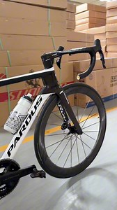 pardus Spark EVO Ultegra Di2 with SCOM ultra wheel handover. #fyp #foryou #roadbike #v2bike #bicycle | V2 Bike